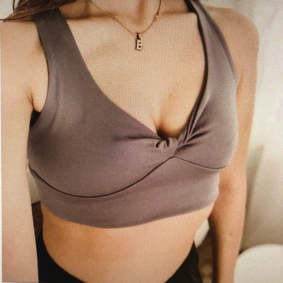 Harmony balance Other - Harmony Balance Twist Front Sports Bra